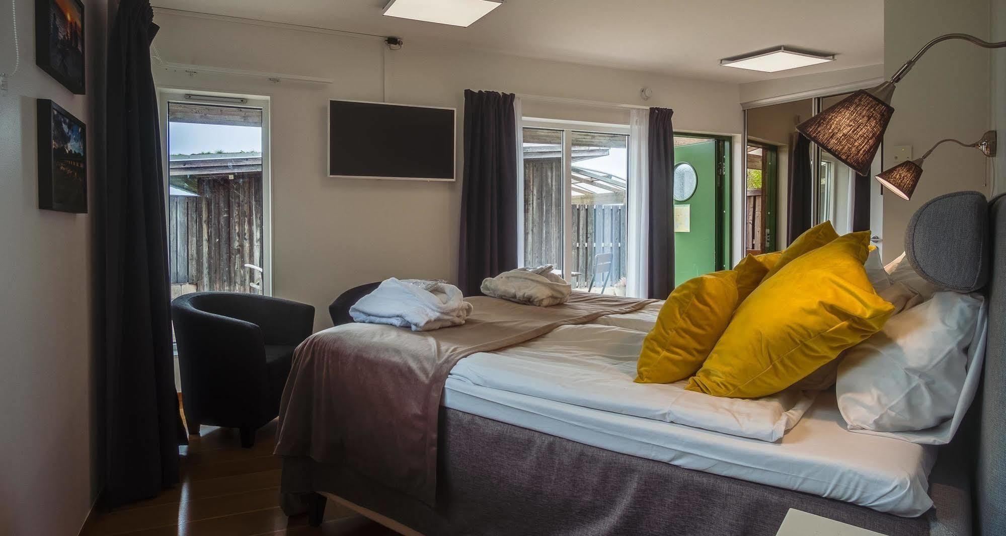 Hotell Och Restaurang Hovs Hallar โบสตัด ภายนอก รูปภาพ